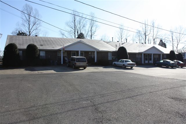 Country Lane Apartments