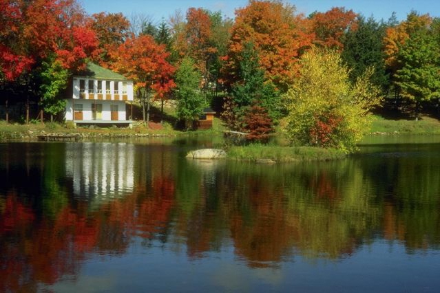 Lakefront Fall Time