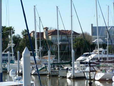 Waterfront homes in League City