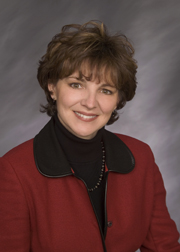 Luxury Home Real Estate Agent Lois Marris
