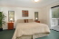 Master Suite no image
