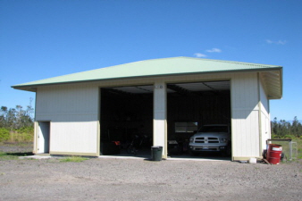 Separate farm and utility building