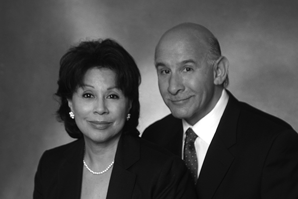 Victor M Zolezzi & Linda Merino